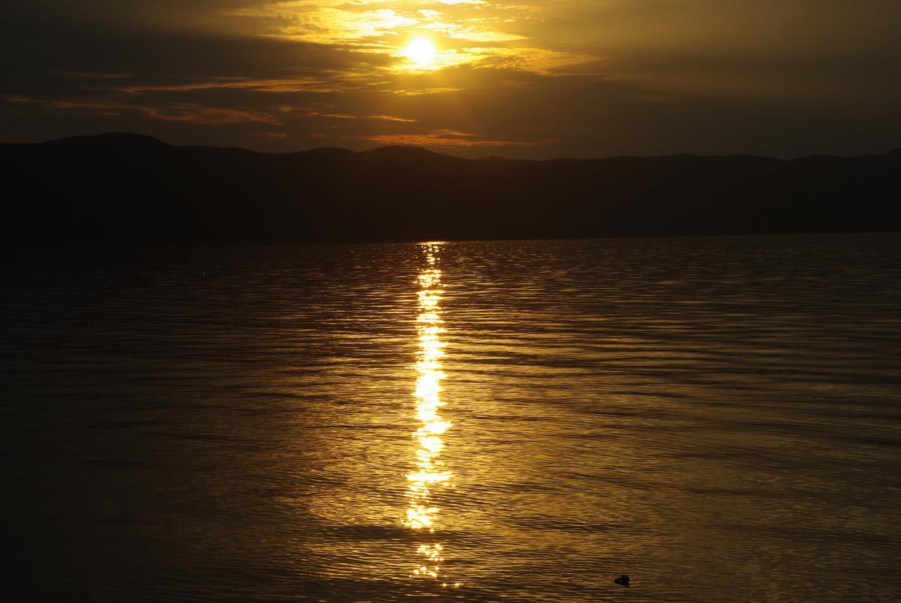 Karaburun Sunset Beach โอริคูม ภายนอก รูปภาพ